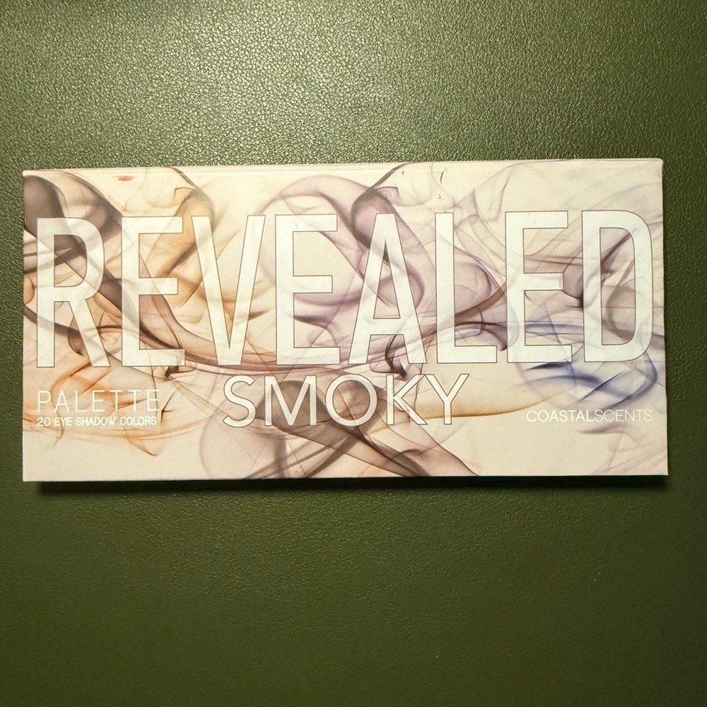 Coastal Scents Revealed Smoky Eyeshadow Palette